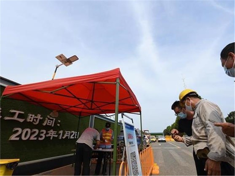 中國(guó)光谷“智能網(wǎng)聯(lián)中軸線(xiàn)”武漢高新二路示范段（豹溪路-未來(lái)三路）建設(shè)項(xiàng)目綜合管廊